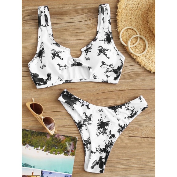 Other - Black and White Thong Bikini